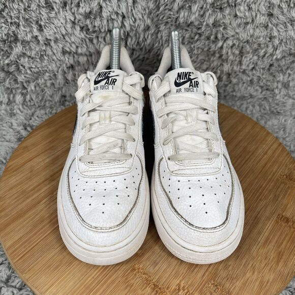 Nike Air Force 1 Low White Black Casual Shoes Sneakers Size 4 Y CT3839-100 - Picture 7 of 10
